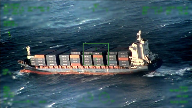 wan-hai-176-us-coast-guard.jpg 