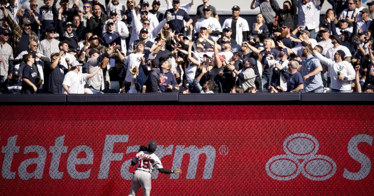 New York Yankees - Opening Day at Yankee Stadium 🔥 #RepBX