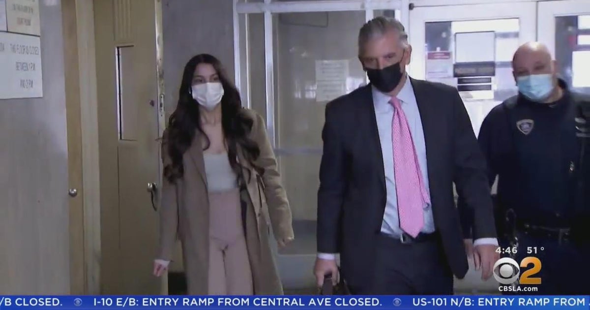 ‘SoHo Karen’ pleads guilty to falsely accusing Black teen of stealing cell phone - CBS Los Angeles