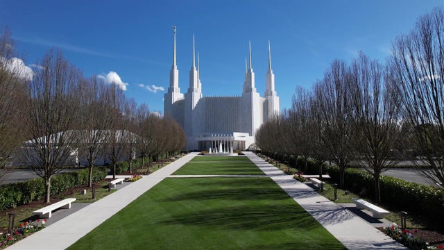 dc-temple-exterior-1920.jpg 