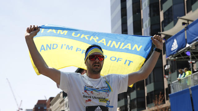 Boston Marathon Photo Finish Line World Series 2013 Trophy 16x20