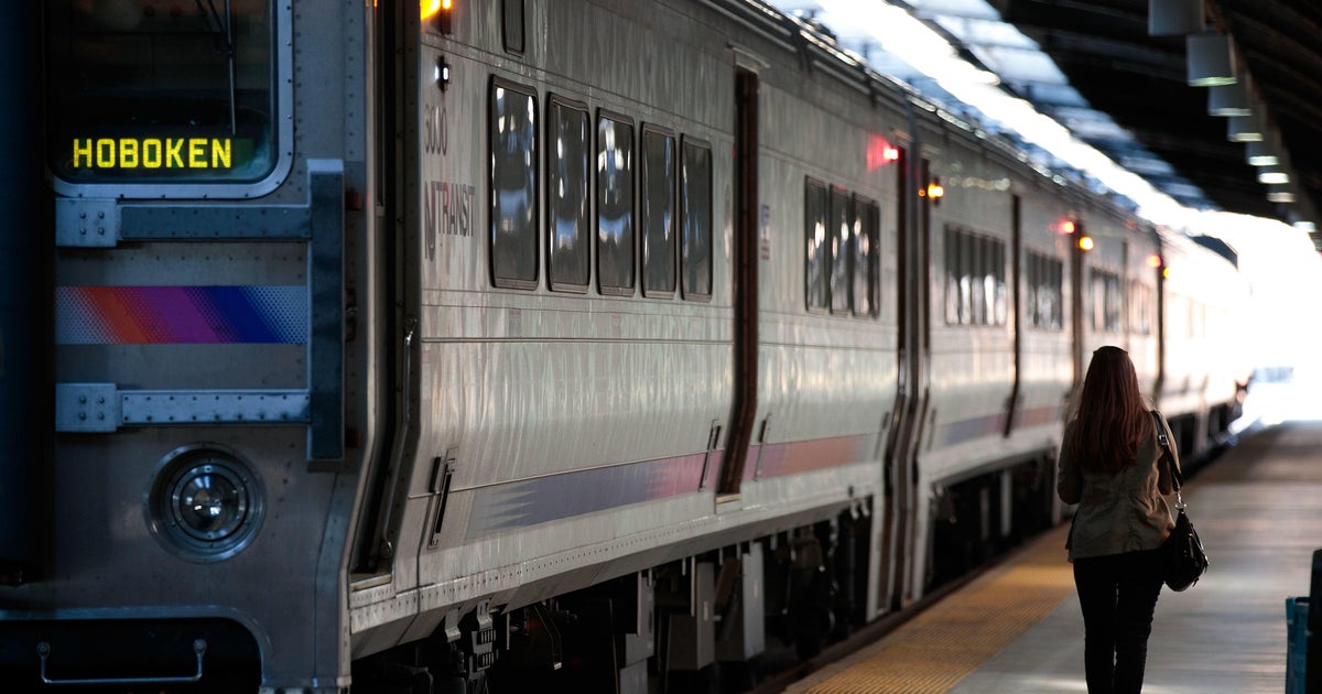 Masks no longer required on NJ Transit after TSA announcement, Gov