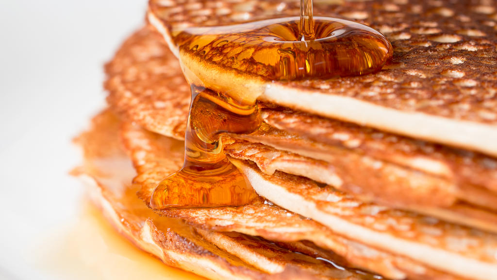 Maria's Cafe In Minneapolis Has Minnesota's Best Pancakes, According To Rankings