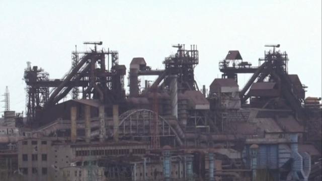 cbsn-fusion-putin-orders-blockade-of-mariupol-steel-plant-thumbnail-973503-640x360.jpg 