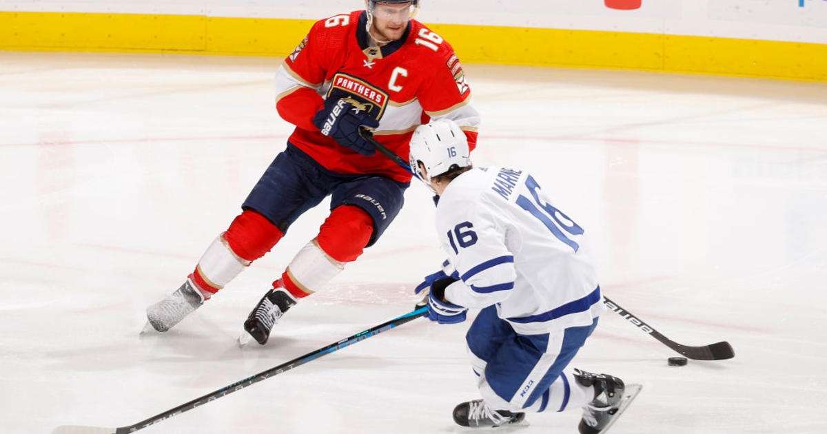 Panthers Win 13th Straight Top Maple Leafs 3 2 In Ot Cbs Miami