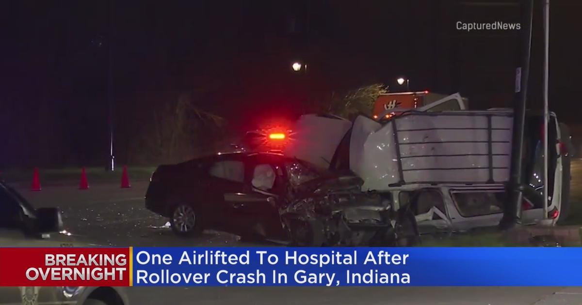 Toddler airlifted to hospital following crash in Gary, Indiana CBS