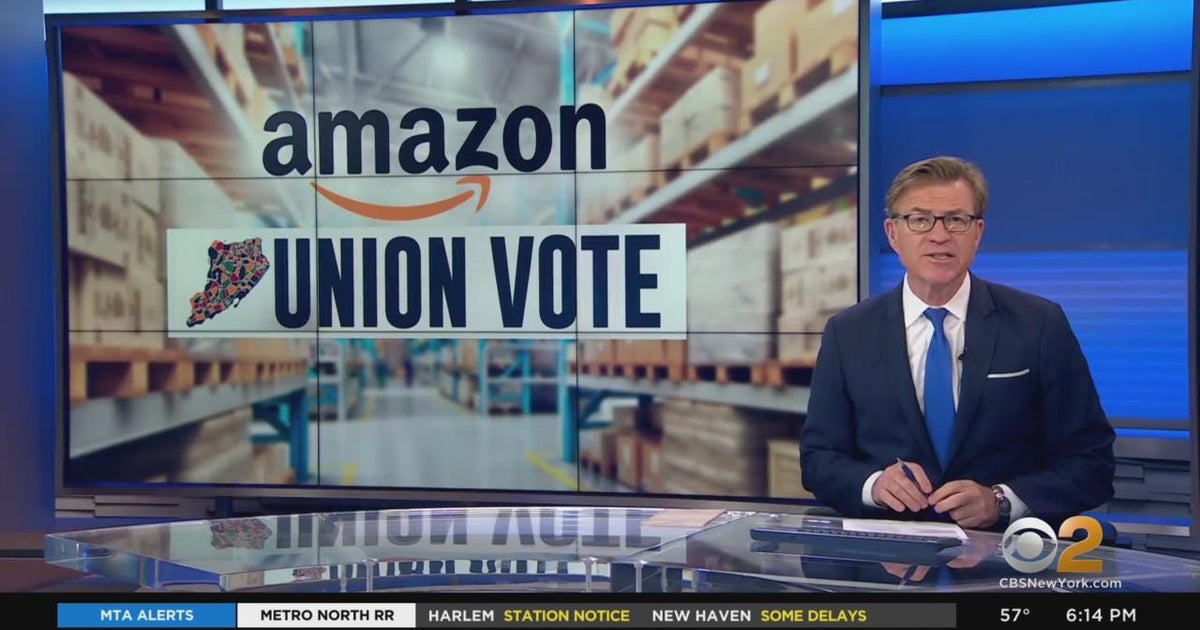 Union vote held at second Amazon warehouse on Staten Island - CBS New York