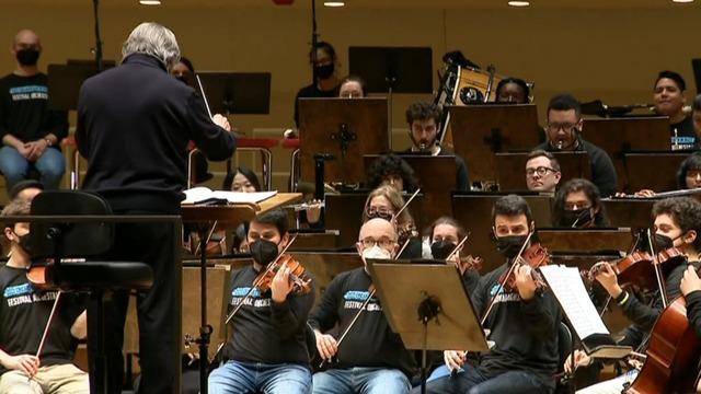 cbsn-fusion-chicago-symphony-orchestra-opens-doors-for-musicians-of-color-thumbnail-980625-640x360.jpg 