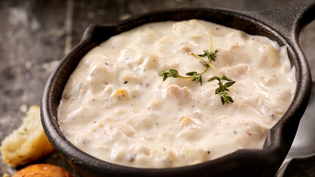 New-England-Clam-Chowder.jpg 