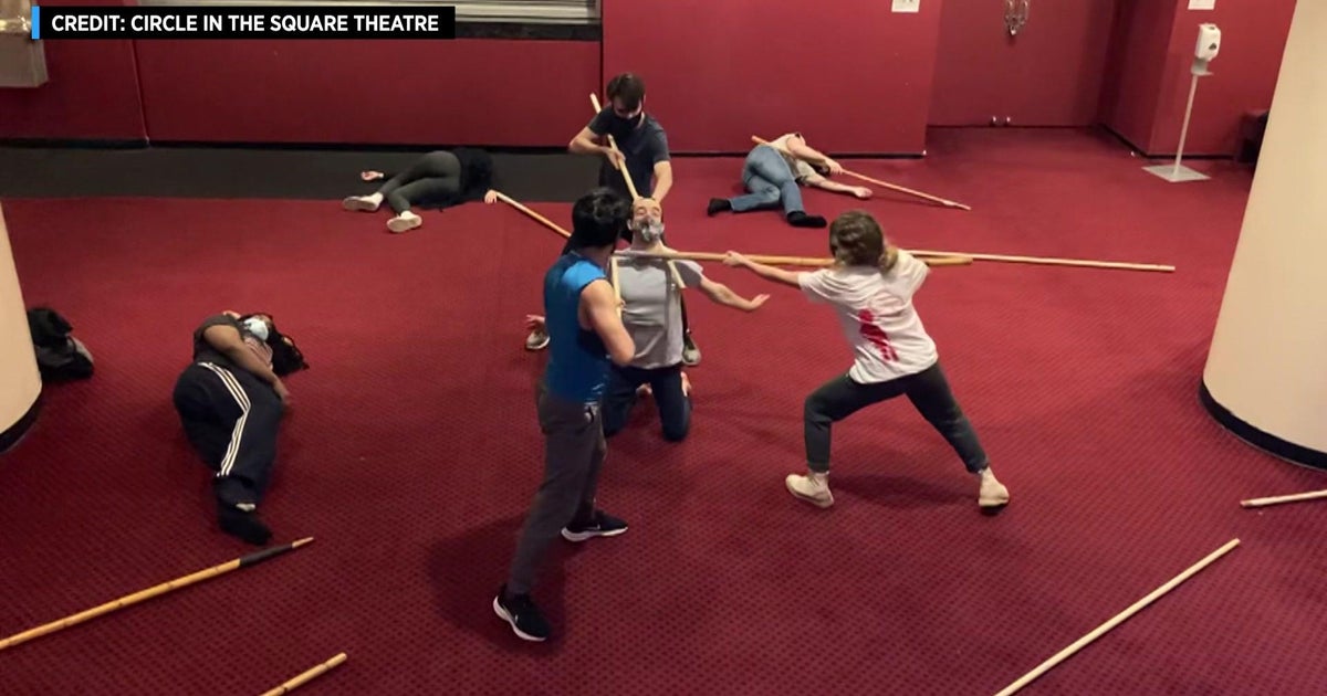 Circle In The Square Theatre School