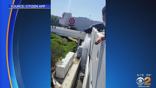 culver-city-suv-off-roof.jpg 