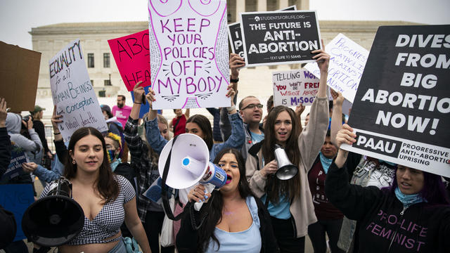 Supreme Court Draft Ruling Rejects Abortion Rights 