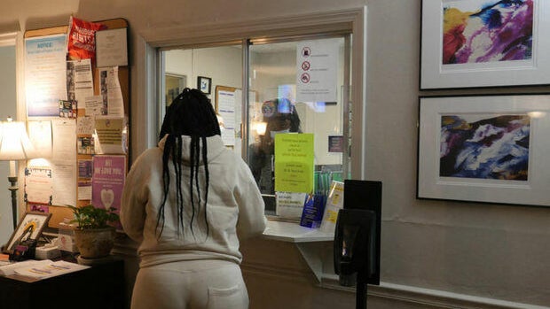cbsn-fusion-states-with-strictest-abortion-laws-offer-few-family-resources-thumbnail-994551-640x360.jpg 
