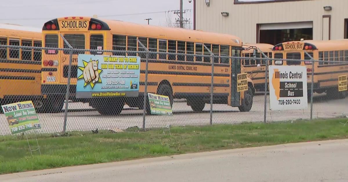 bus-driver-has-yet-to-receive-promised-bonus-cbs-chicago