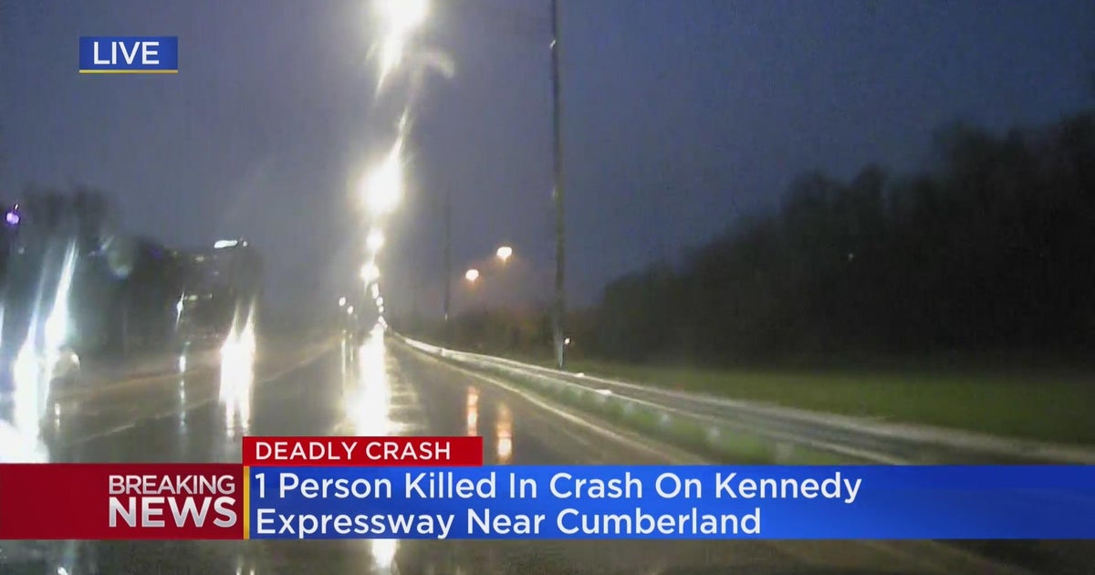 1 person killed in crash involving IDOT truck on Kennedy Expressway