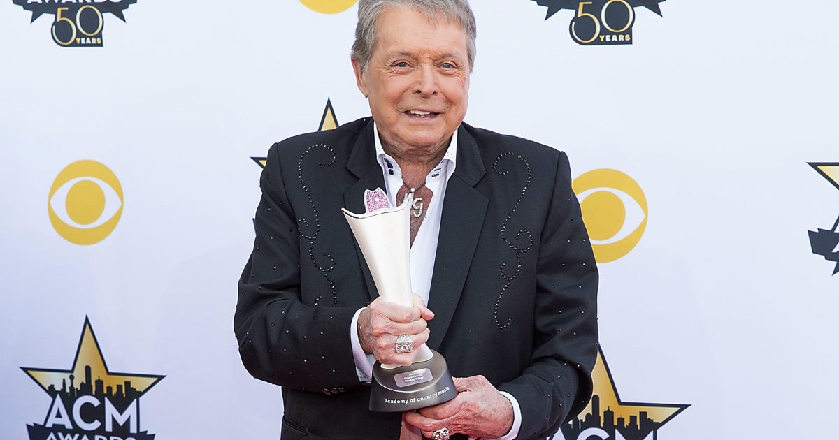 Mickey Gilley, who helped inspire 'Urban Cowboy,' dies at 86 - CBS Los ...