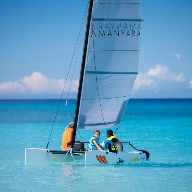 amanyara-turks-and-caicos-activities-kids-sailing-2-high-res-31110.jpg 