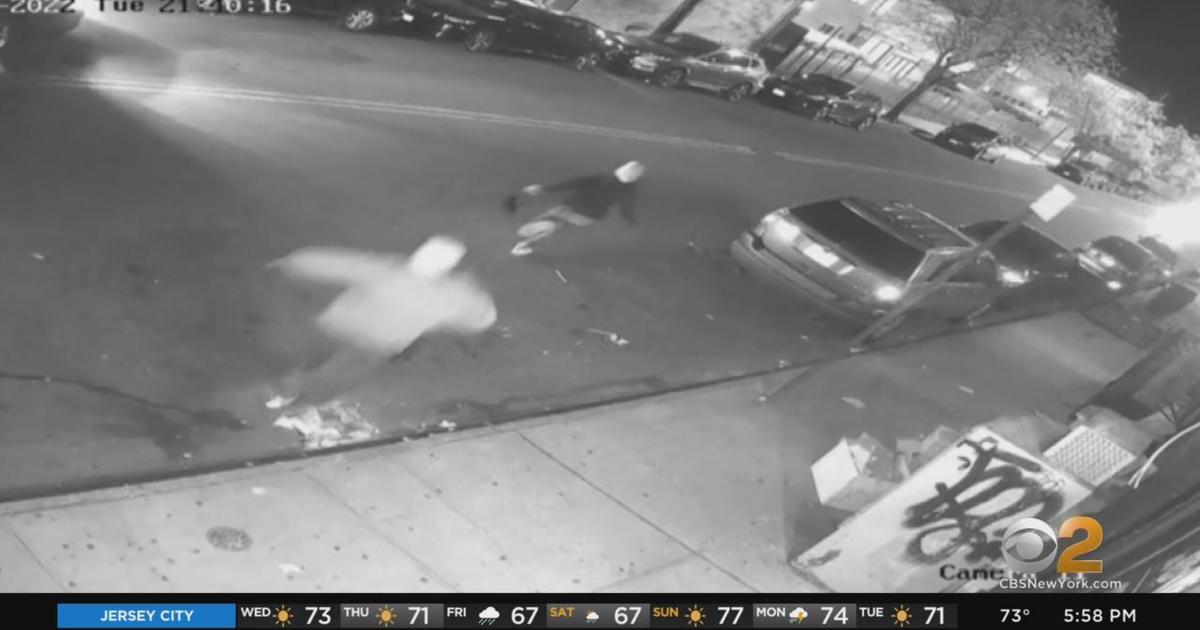 Video Shows Moments Before Deadly Police Confrontation In The Bronx 