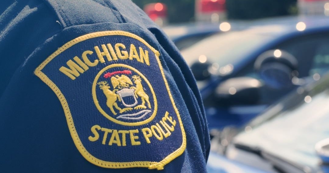 EMS worker, driver killed in weekend crash on I75 in Detroit CBS Detroit