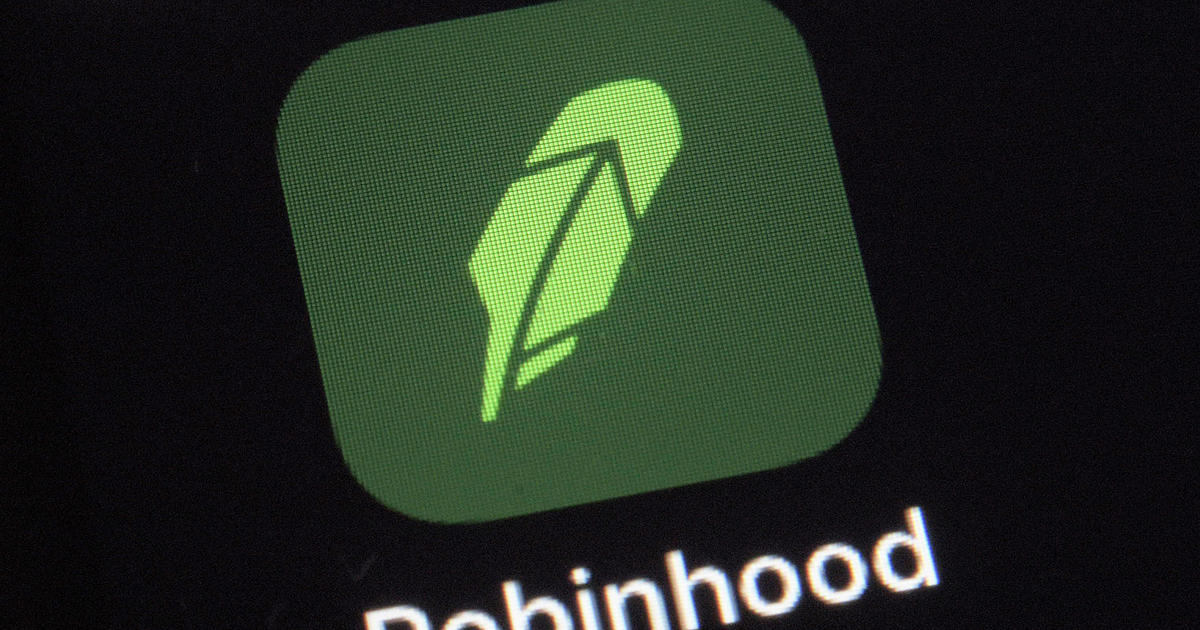 Robinhood slashes 23% of its workforce amid trading slump