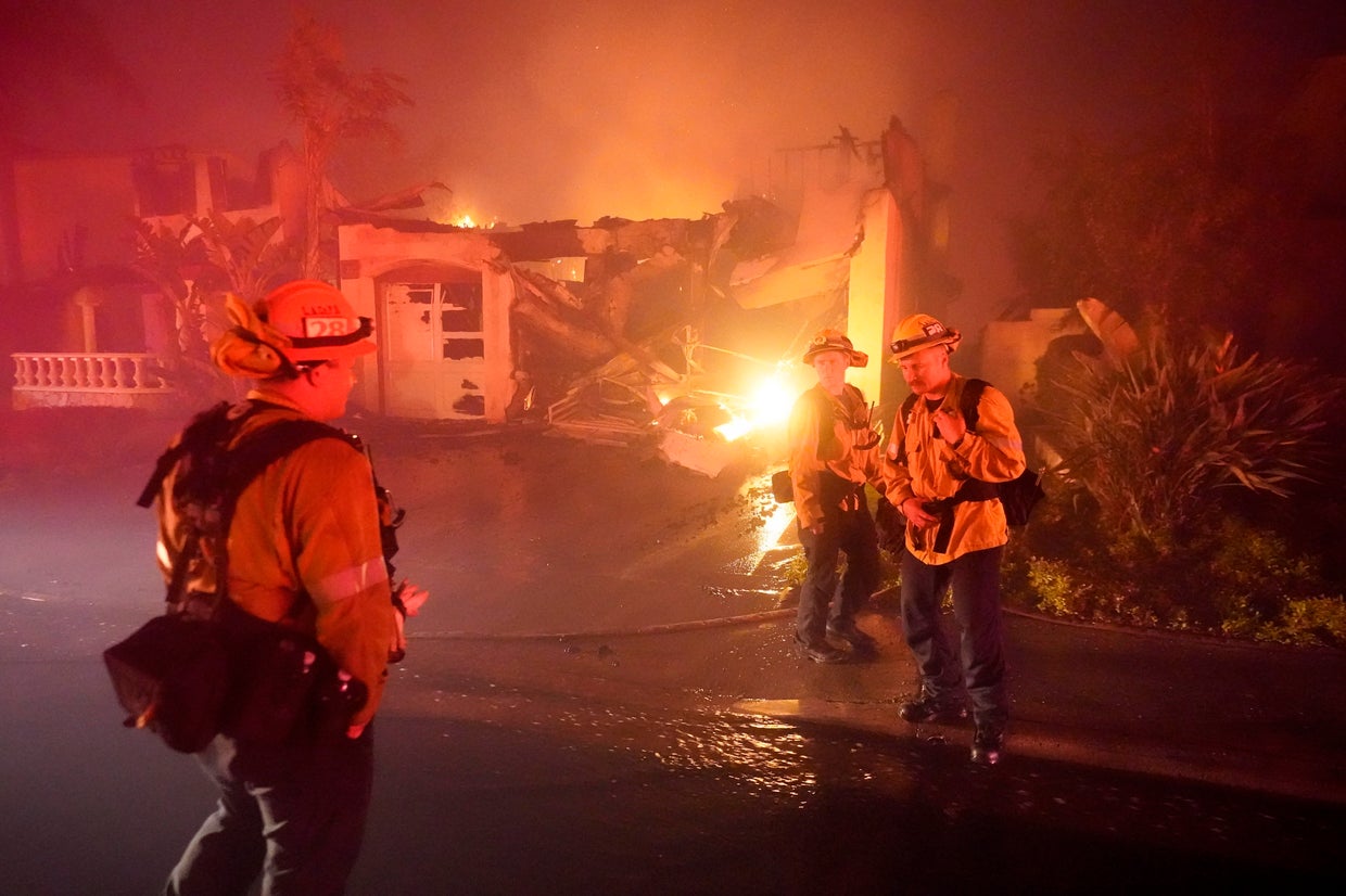 Laguna Beach wildfire destroys more than 20 homes CBS News
