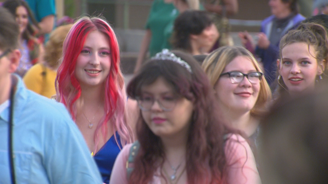 CHILDRENS-HOSPITAL-PROM-PKG.Consolidated.01_frame_623.png 