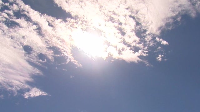 10p-Pkg-Sunscreen-Time_WCCO1EO1.jpg