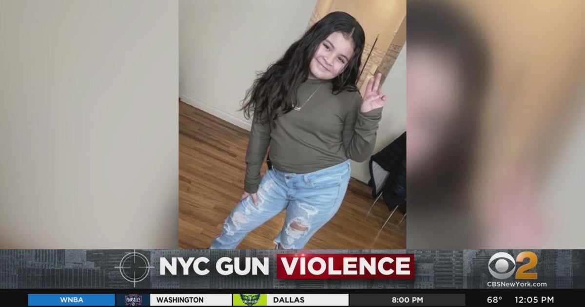 Witnesses describe stray bullet shooting of Bronx girl - CBS New York