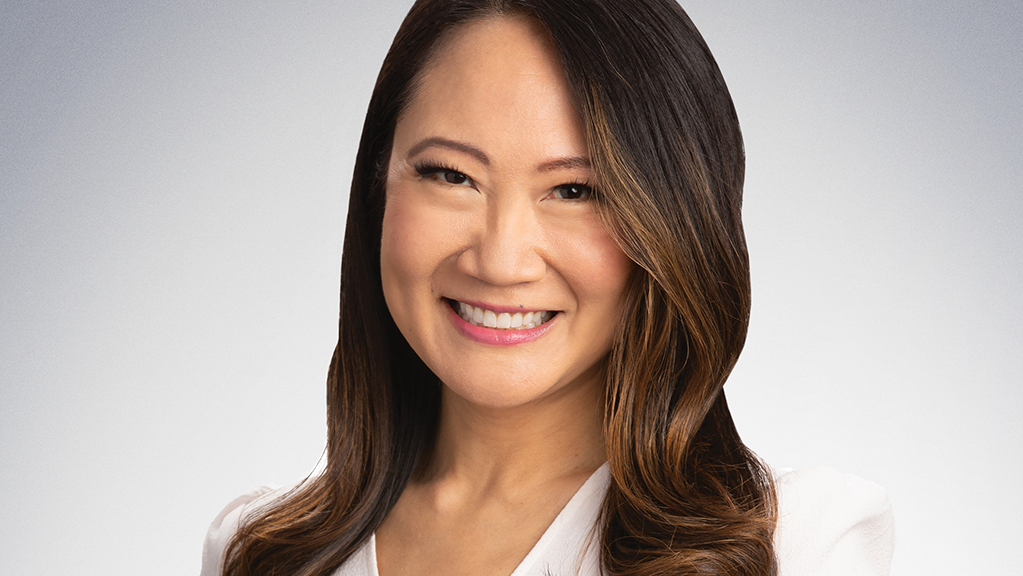 mary-lee-web-bio-2022.png 
