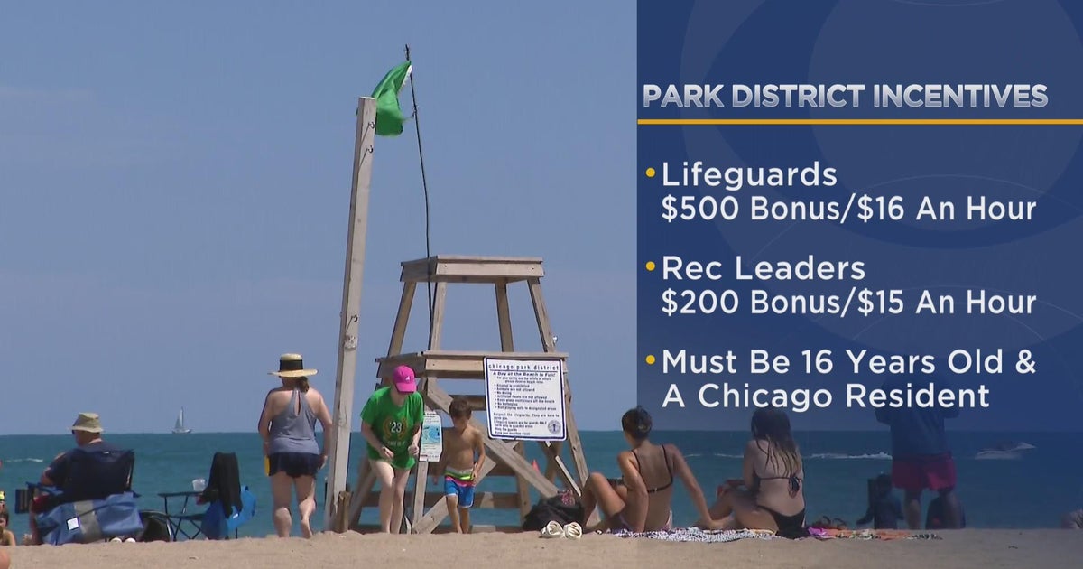 Chicago Park District offering incentives for open lifeguard positions