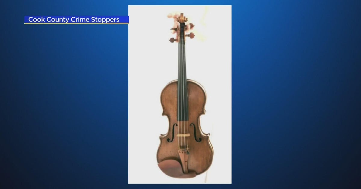 Violinist offering reward in finding stolen vintage violin CBS Chicago