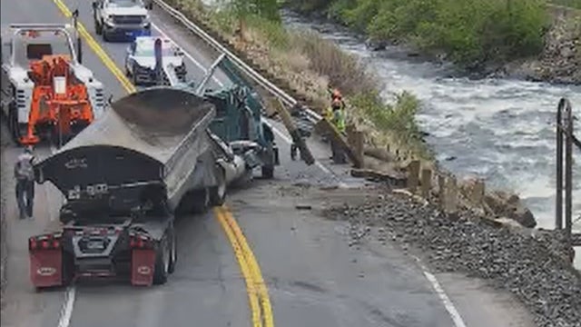 CDOT-US-6-Crash-part-2_frame_26341-copy.jpg 
