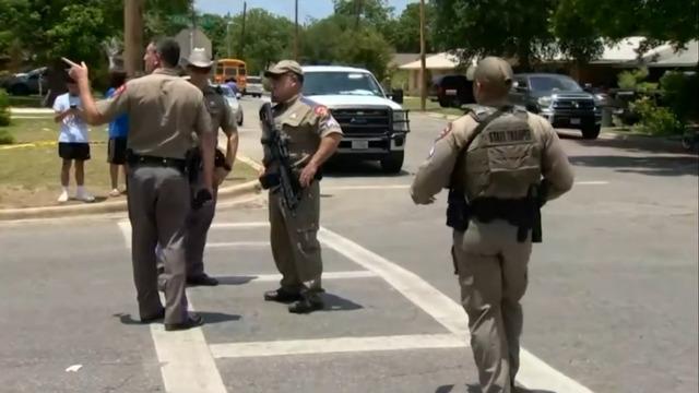 cbsn-fusion-how-law-enforcement-is-building-its-profile-of-the-gunman-thumbnail-1029940-640x360.jpg 