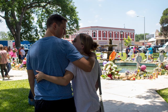 Uvalde school shooting 
