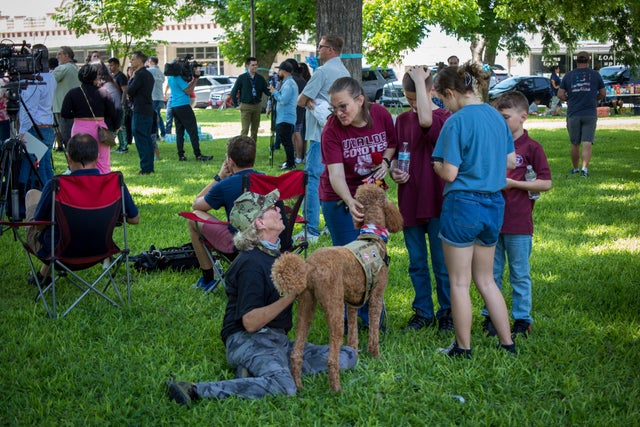 Uvalde school shooting 
