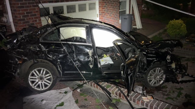 bronx-car-into-house-11-wcbs47tl-hi-res-still.jpg 