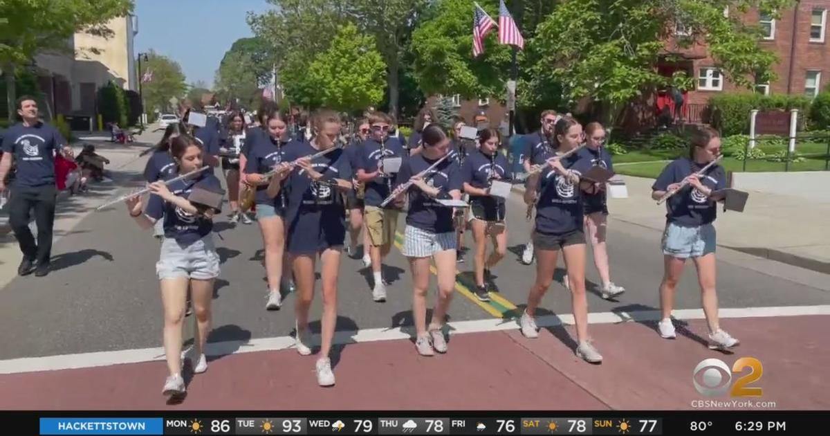 Annual Memorial Day parade in Rockville Centre CBS New York