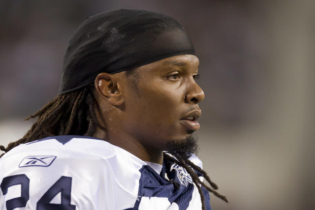 Marion Barber III, Former NFL, Gopher Running Back, Found Dead In Texas  Apartment - CBS Minnesota