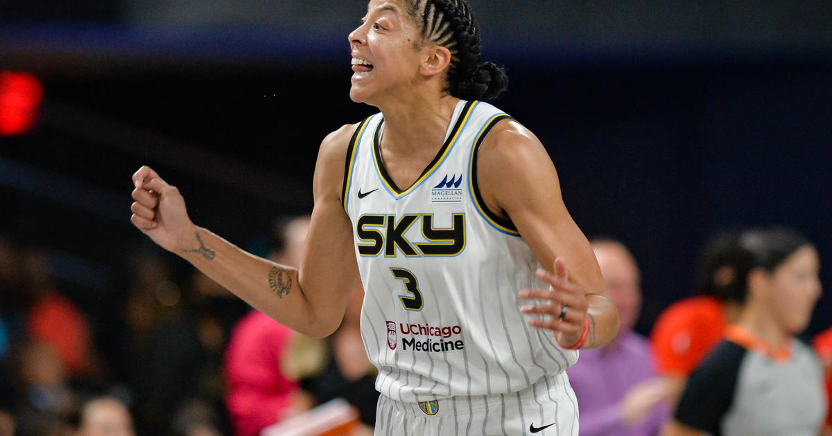 AP source: Candace Parker to sign with Chicago Sky