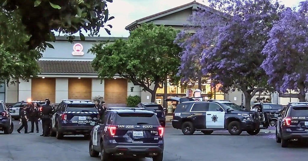 Safeway employee shot dead early Sunday morning in San Jose CBS San