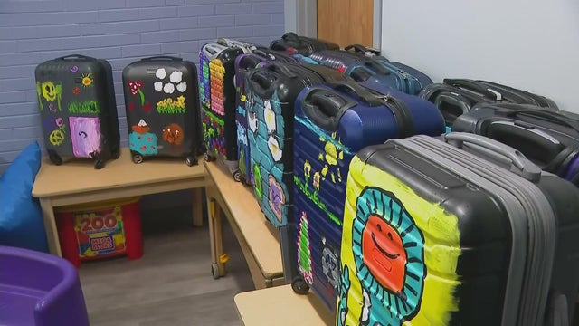 love-luggage.jpg 