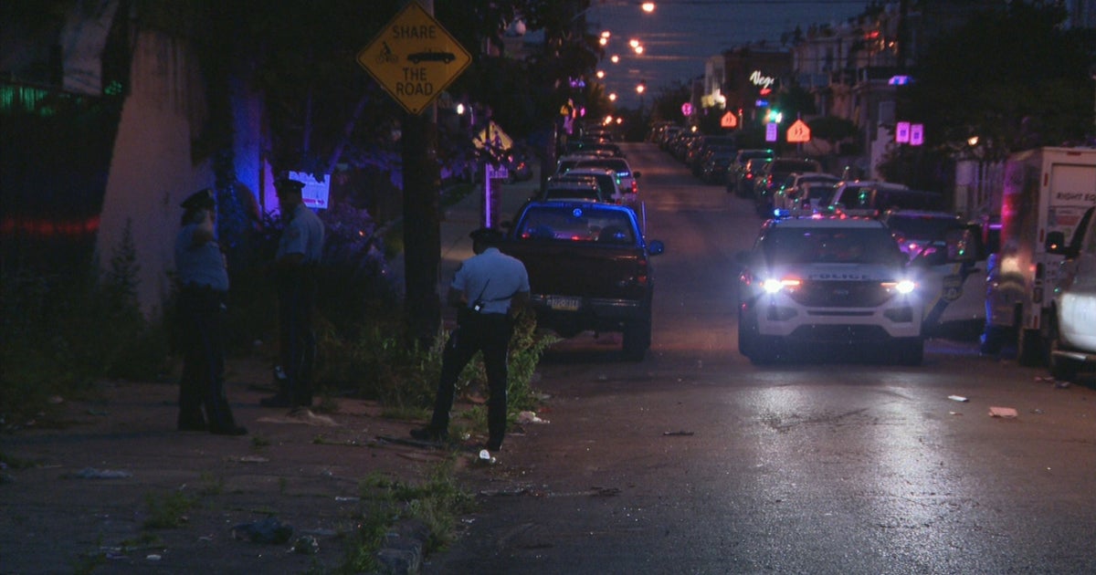 Philadelphia Police Investigating Hate Crime After Double Shooting In ...