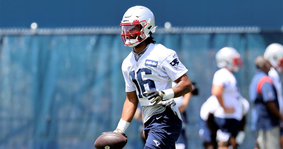 Jakobi Meyers signs Patriots' second-round RFA tender, is officially under  contract for 2022 (report) 