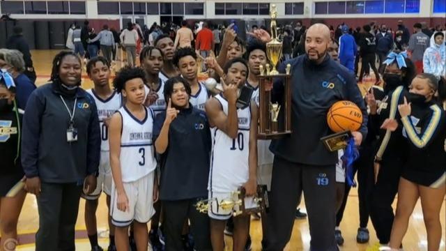 cbsn-fusion-middle-school-basketball-team-overcomes-the-odds-to-win-championship-thumbnail-1068423-640x360.jpg 