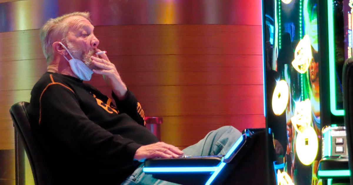 Report: Smoking bans no longer a threat to casino revenue - Vimarsana News