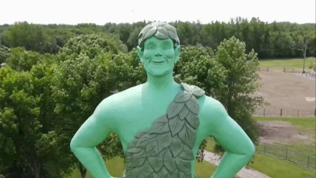 cbsn-fusion-the-jolly-green-giant-of-minnesota-has-tourists-seeing-green-thumbnail-1074609-640x360.jpg 