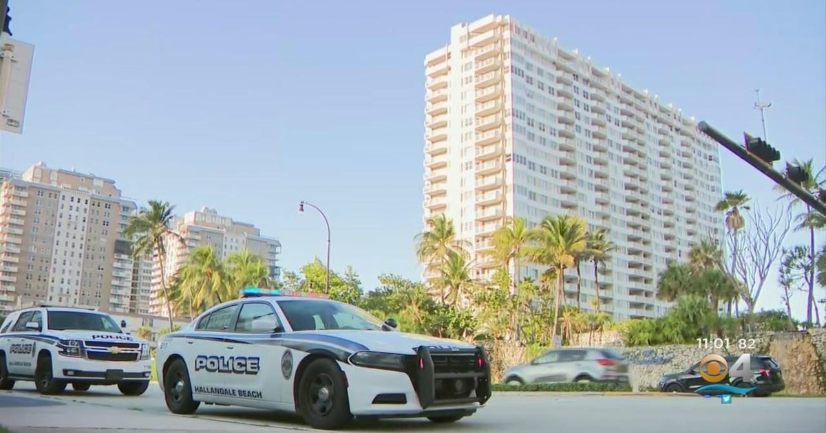 Hallandale Beach building evacuated due to safety concerns CBS Miami