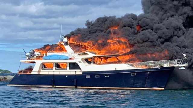 Yacht Fire 