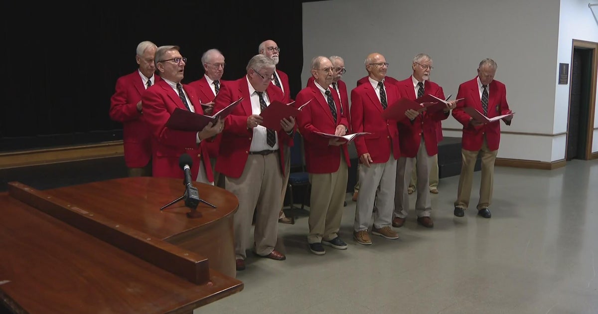 Jolly Boys men's chorus celebrates 75 years - CBS Chicago