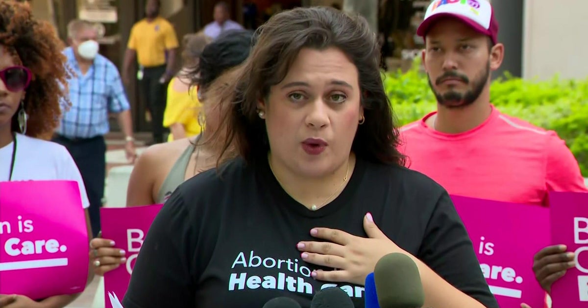 Miami activists say Roe V. Wade ruling deprives them of their rights - Vimarsana News
